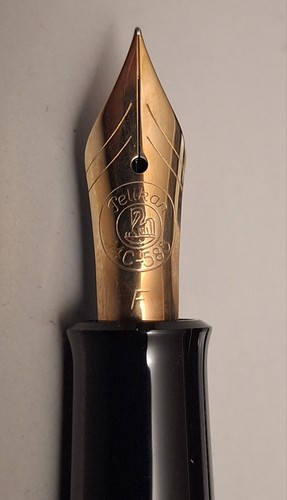 Pelikan m250 black - pelikan, gold
