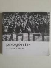 Libro ultras Vis Pesaro, no sciarpa adesivo UVB Boys Pesaresi