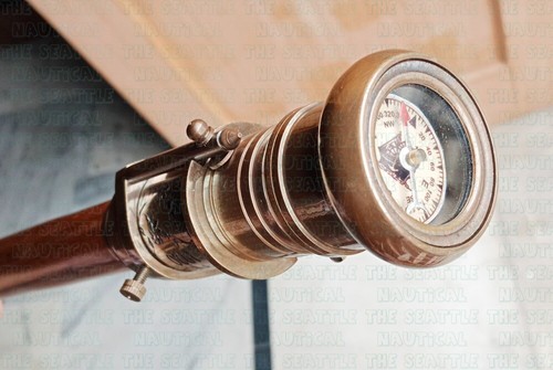Antica bussola manico