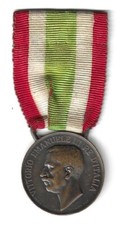 MEDAGLIA "UNITA' D'ITALIA 1848 / 1918" - BRONZO CON NASTINO TRICOLORE