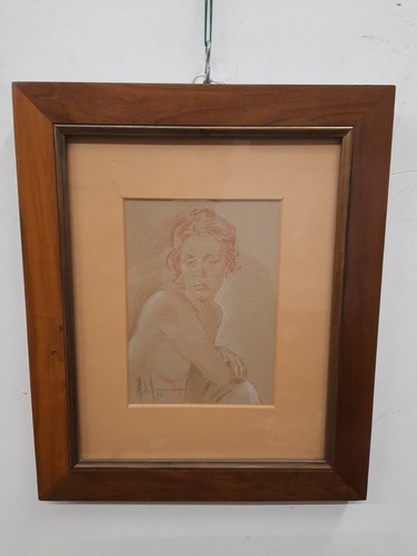 Disegno raffigurante donna - disegno,