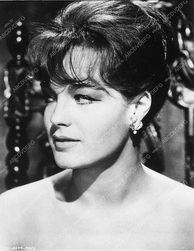 Beautiful romy schneider - |,