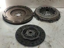 KIT FRIZIONE E VOLANO PER OPEL Corsa F Serie 9834066780 benzina 1200 (19>)