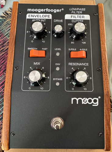 Filtro passa basso - , moog