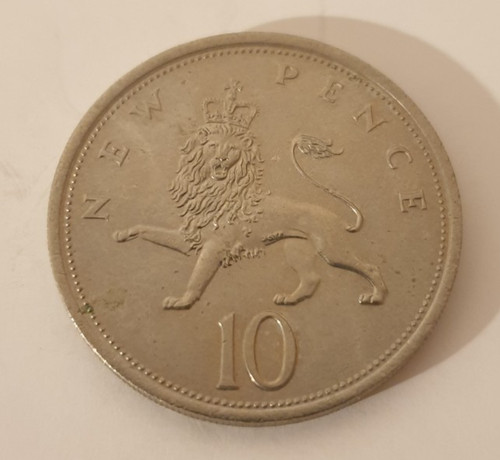 1976 pence nuovi - 10, regina