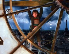 Asa Butterfield Foto