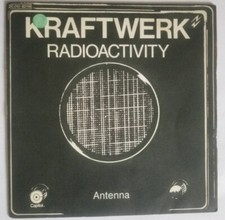 KRAFTWERK - Radioactivity -