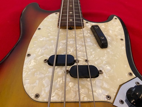 Basso fender mustang - basso,