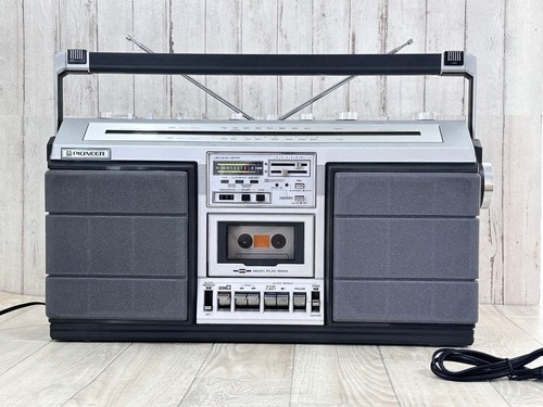 Pioneer stereo boombox - pioneer, sk-70
