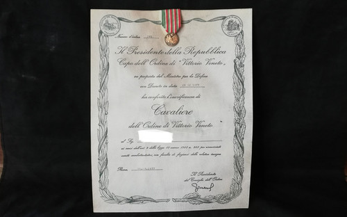 1977 ordine cavalieri - -,