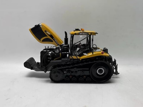 Modellino trattore cingolato