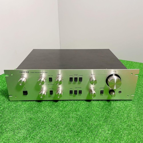 Amplificatore stereo integrato