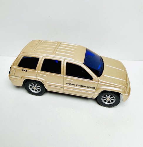 Maisto 1999 jeep grand - jeep,