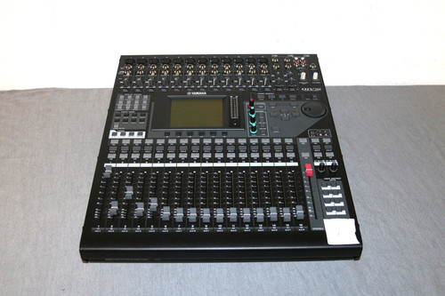Yamaha 01v96i mixer - , digitale