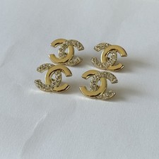 Lot De 4 Boutons Chanel Métal
