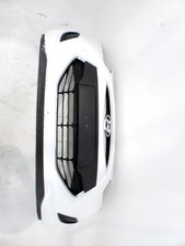 865111K000 PARAURTI ANTERIORE