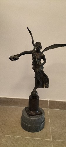 Statua bronzo dea - statua, della