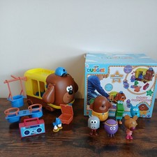 Hey Duggee Adventure Bus