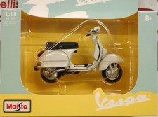 Modellino Piaggio Vespa 200 E