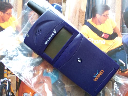Cellulare ericsson t18 blu - blu, o
