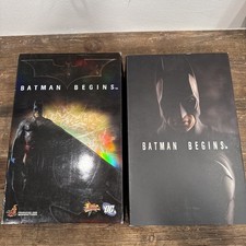 Hot Toys 1/6 Scale Batman From