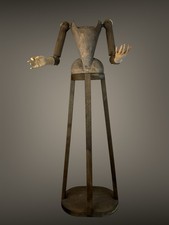 Madonna Manichino Gabbia Stile