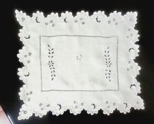 ANTICO CENTRINO IN LINO - 40 x 35 cm