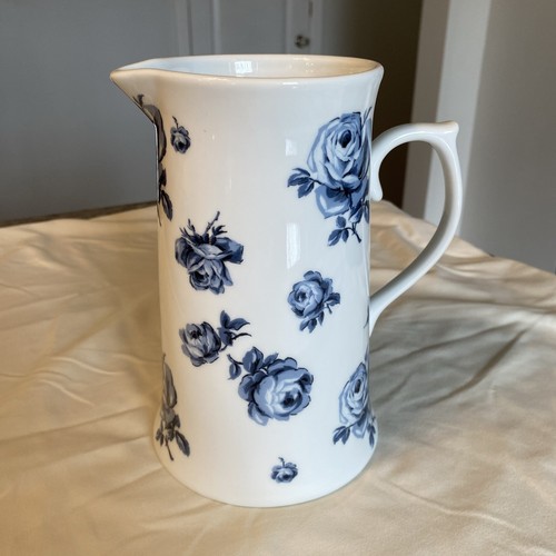 White porcelain with blue - with,
