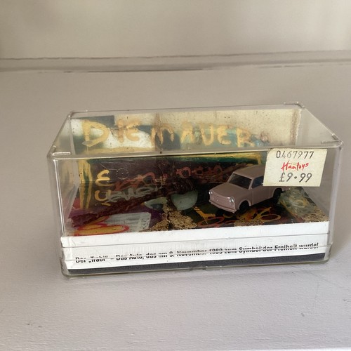 Hamleys store 1989 certified - store,