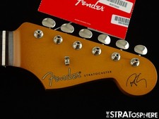  Fender ROBERT CRAY Strat