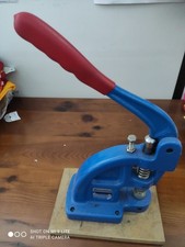 Pressa manuale Micron America Occhiellatrice Banner - Teloni - Striscioni