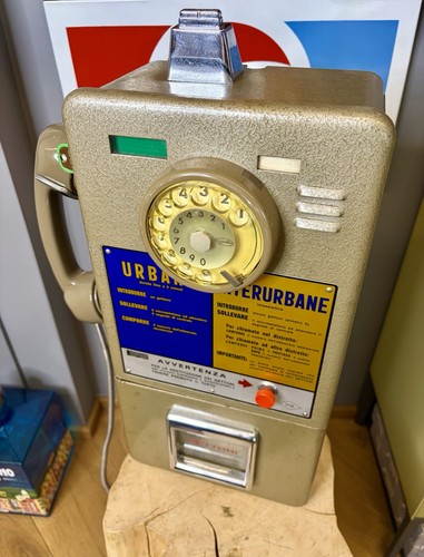 Telefono gettoni anni 70 - a,