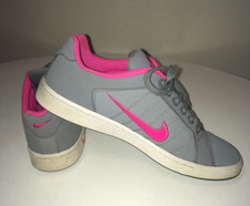 Nike Court Traditions II Scarpe Sneakers Donna Taglia 9 635425-060