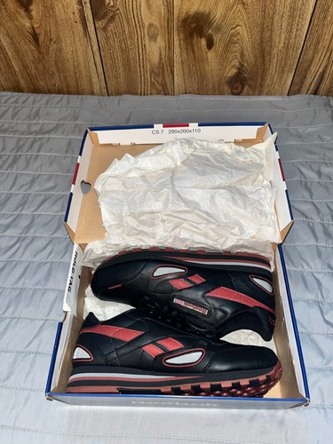 Reebok classic lthr tech - reebok,