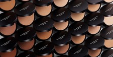 bareMinerals BAREPRO Performance Wear Powder Foundation .Choose Shade