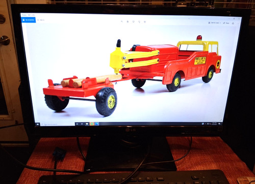 Good used flatron - good, 23"