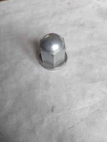 Dado cerchio ruota alfa romeo - alfa,