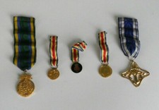 Set di 5 medaglie accessori