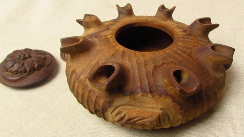Large friends handcarved - large,,