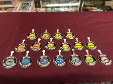 Pins Mattel Hot wheels Redline era In Abbinamento Con Il Modello Vintage 1969