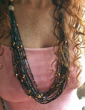 ?COLLANA DONNA PIETRE DURE NATURALI  SPINELLO NERO,CRISTALLO RAME.MULTIFILO ?