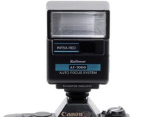 Canon Flash Kalimar AF 7000 per reflex Canon a pellicola. 