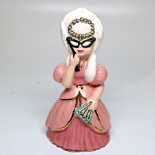 Costume vintage mascherato