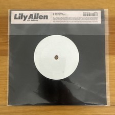 Lily Allen - Air Balloon 7”