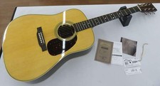 MARTIN D-28 STANDARD L.R.baggs