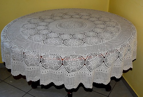 Tovaglia all uncinetto - tovaglia, •