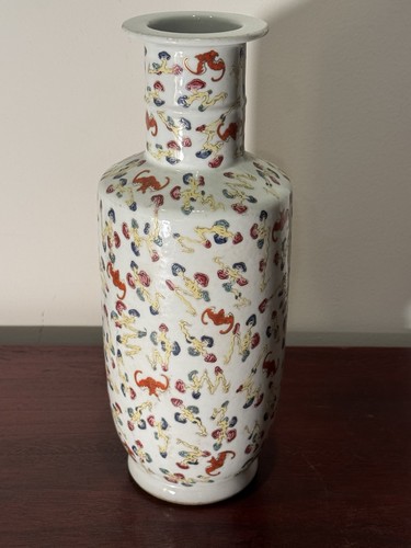 Vaso rosa famiglia porcellana
