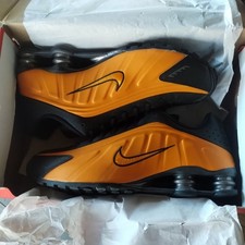Nike HQ1988-800 Shox R4 Bright