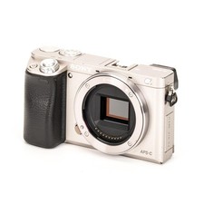 Fotocamera Sony Alpha 6000