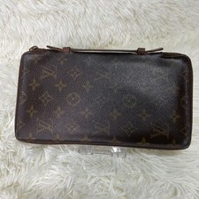 Louis Vuitton Monogram
